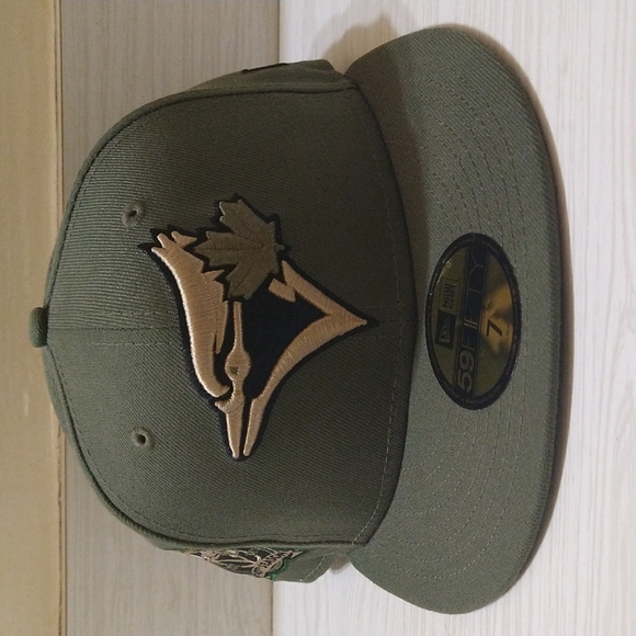 Toronto Blue Jays 40th Season 59Fifty Fitted Camo Hat Size 7 - Picture 1 of 6